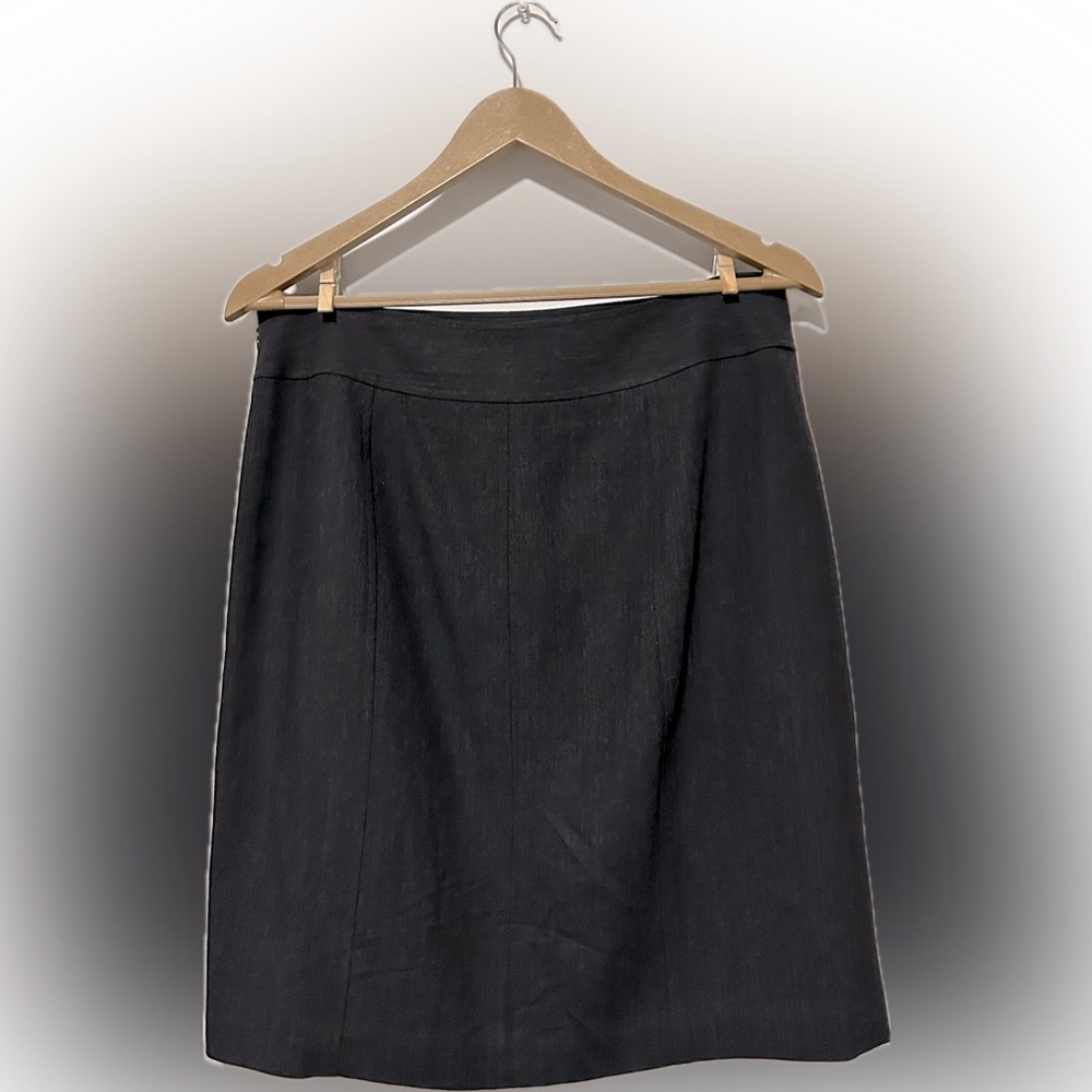 Ann Taylor LOFT Wool Pencil Skirt-Size 8 - Picture 2 of 7